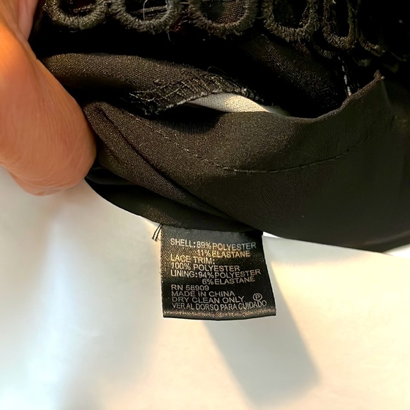 Antonio Melani Delia Floral Sheath in Black size 0 - Picture 14 of 14